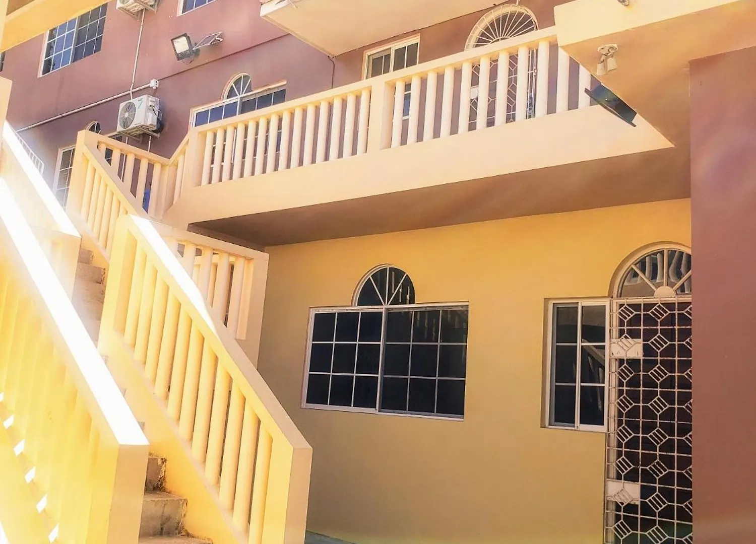 Guest house Comfy Apartments Montego Bay