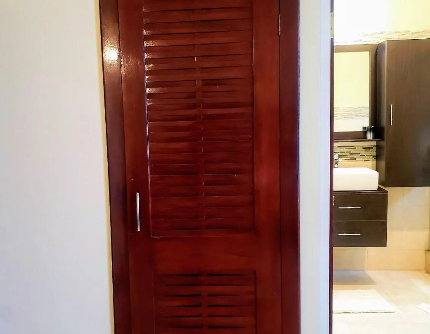 Guest house Comfy Apartments Montego Bay