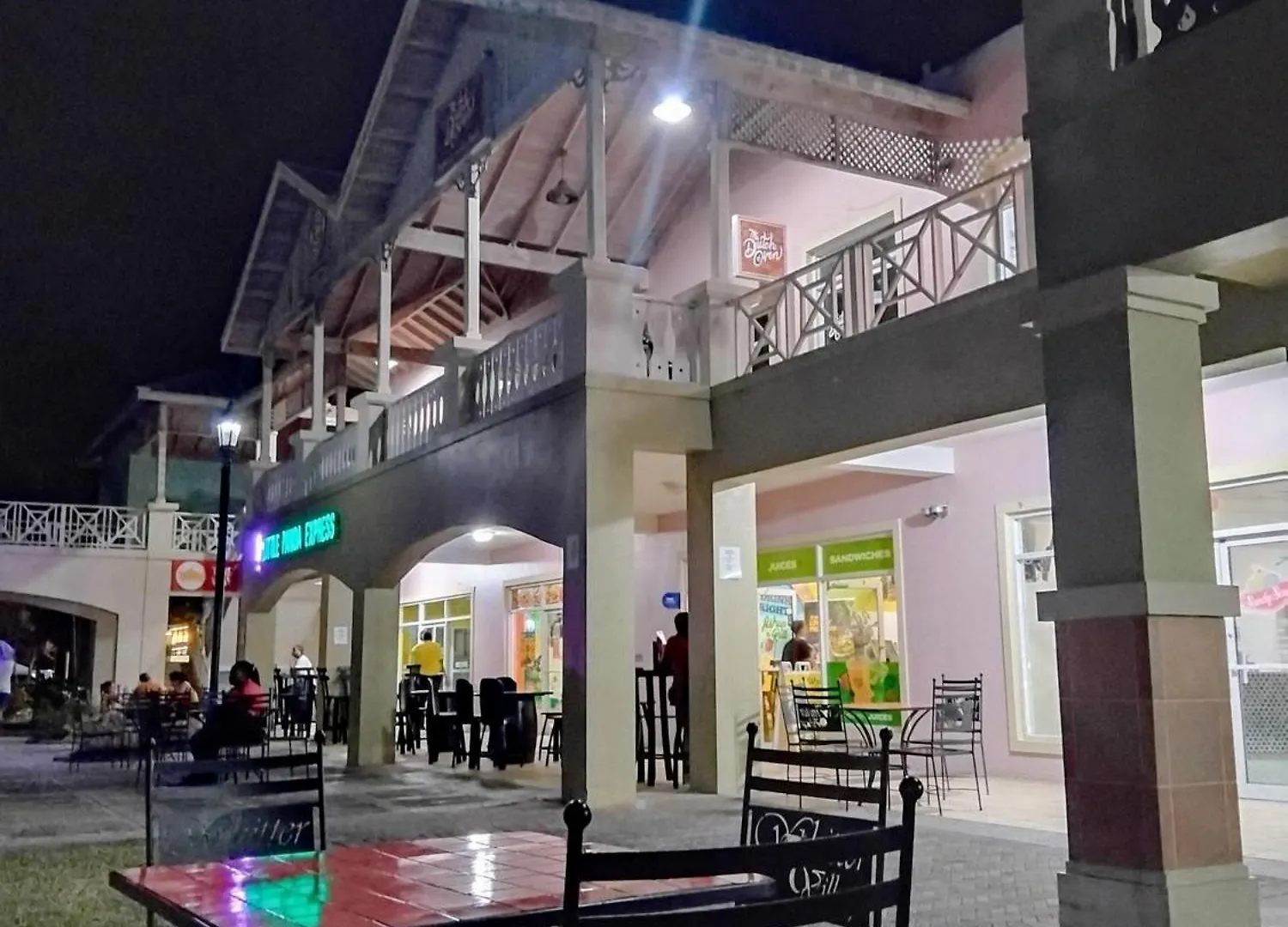 Guest house Comfy Apartments Montego Bay